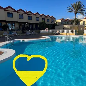 https://casa-ucraniana.in-canary-islands.com