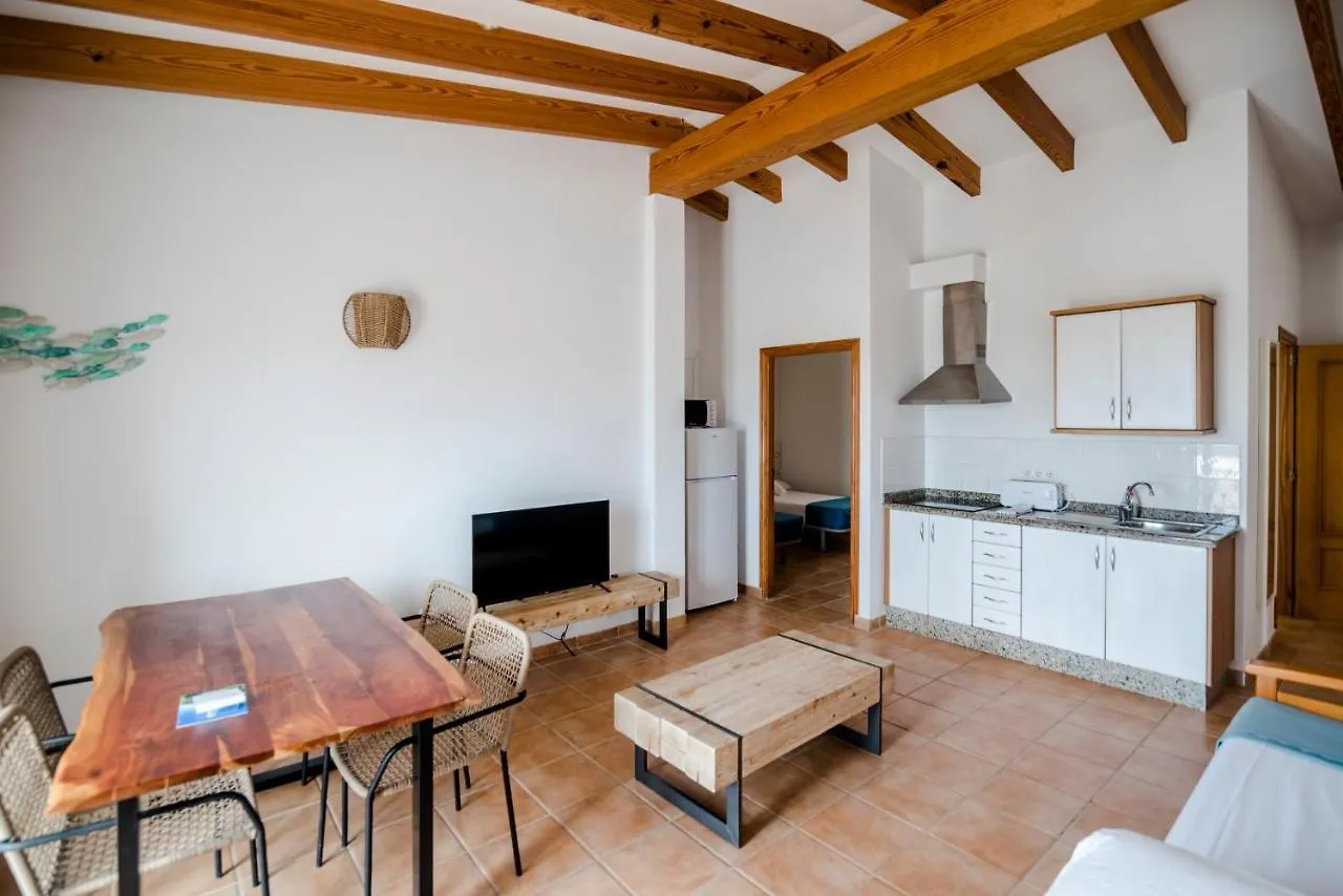 Apartments Es Clot Des Forn Es Pujols 0*,