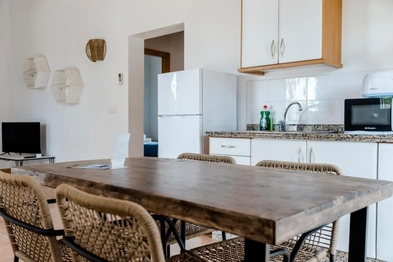 Apartments Es Clot Des Forn Es Pujols